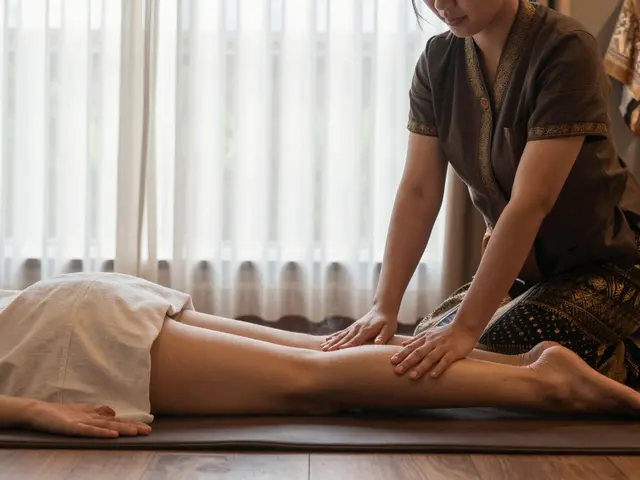 Do You Tip in Dubai? A Real Guide for Thai Massage Guests