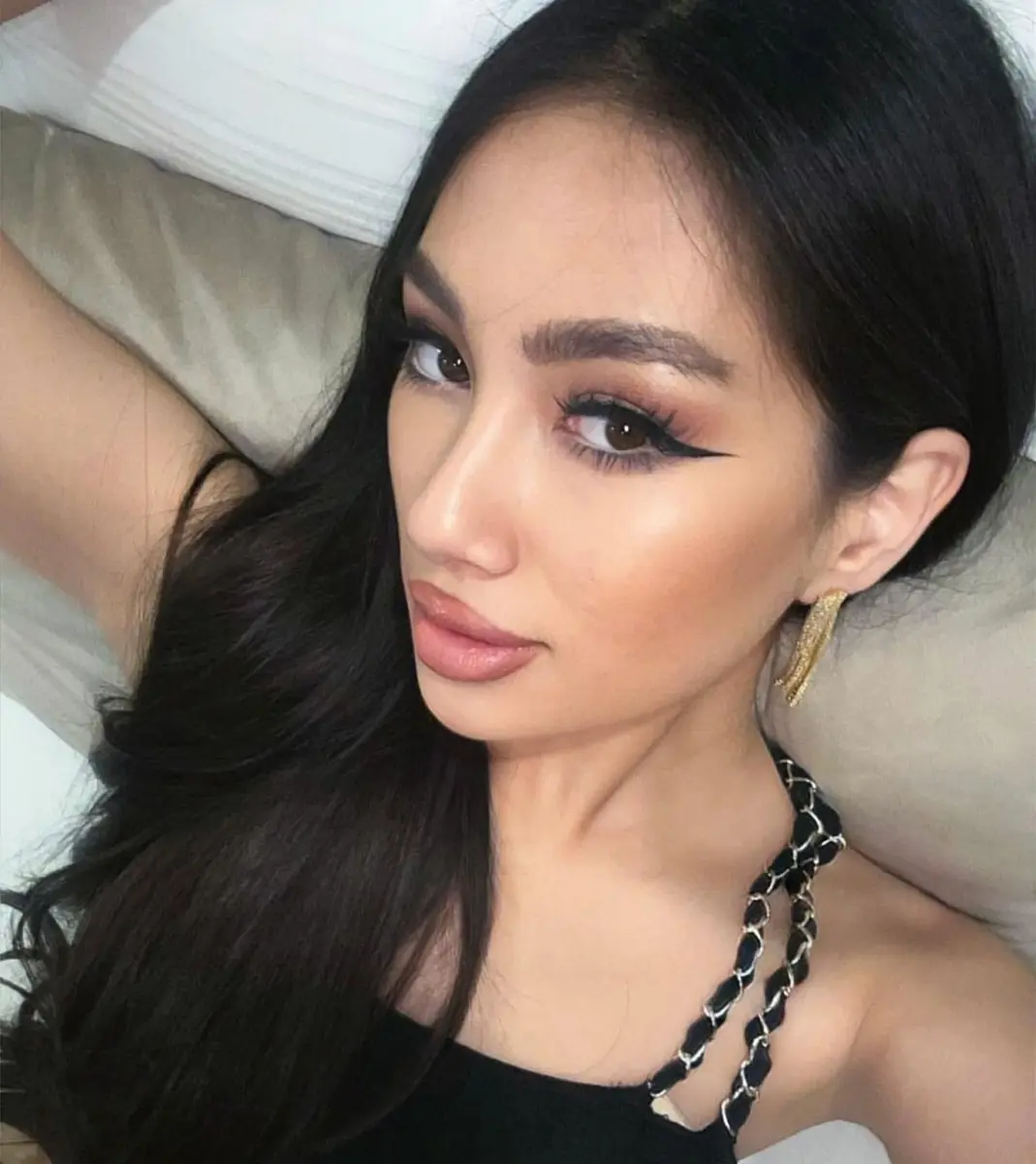 Aliana escort in Dubai