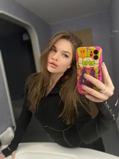 Ameli escort in Dubai