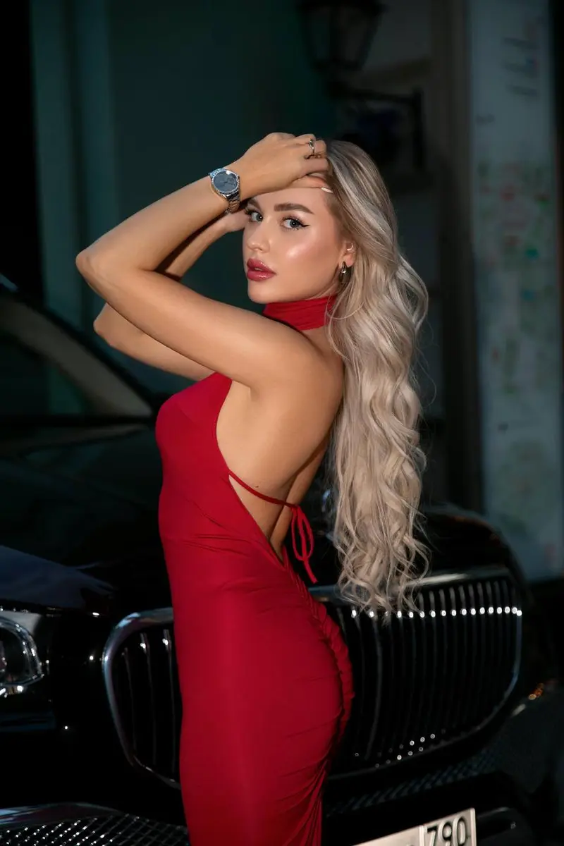 Demidel escort in Dubai