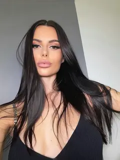 Esme escort in Dubai