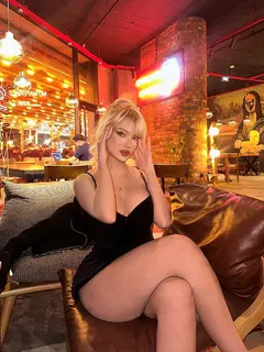 Ezra escort in Dubai
