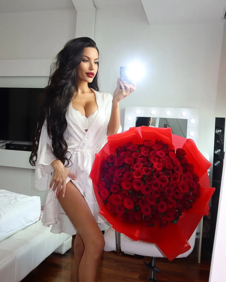 Helena escort in Dubai