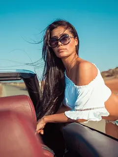 Leisan escort in Dubai