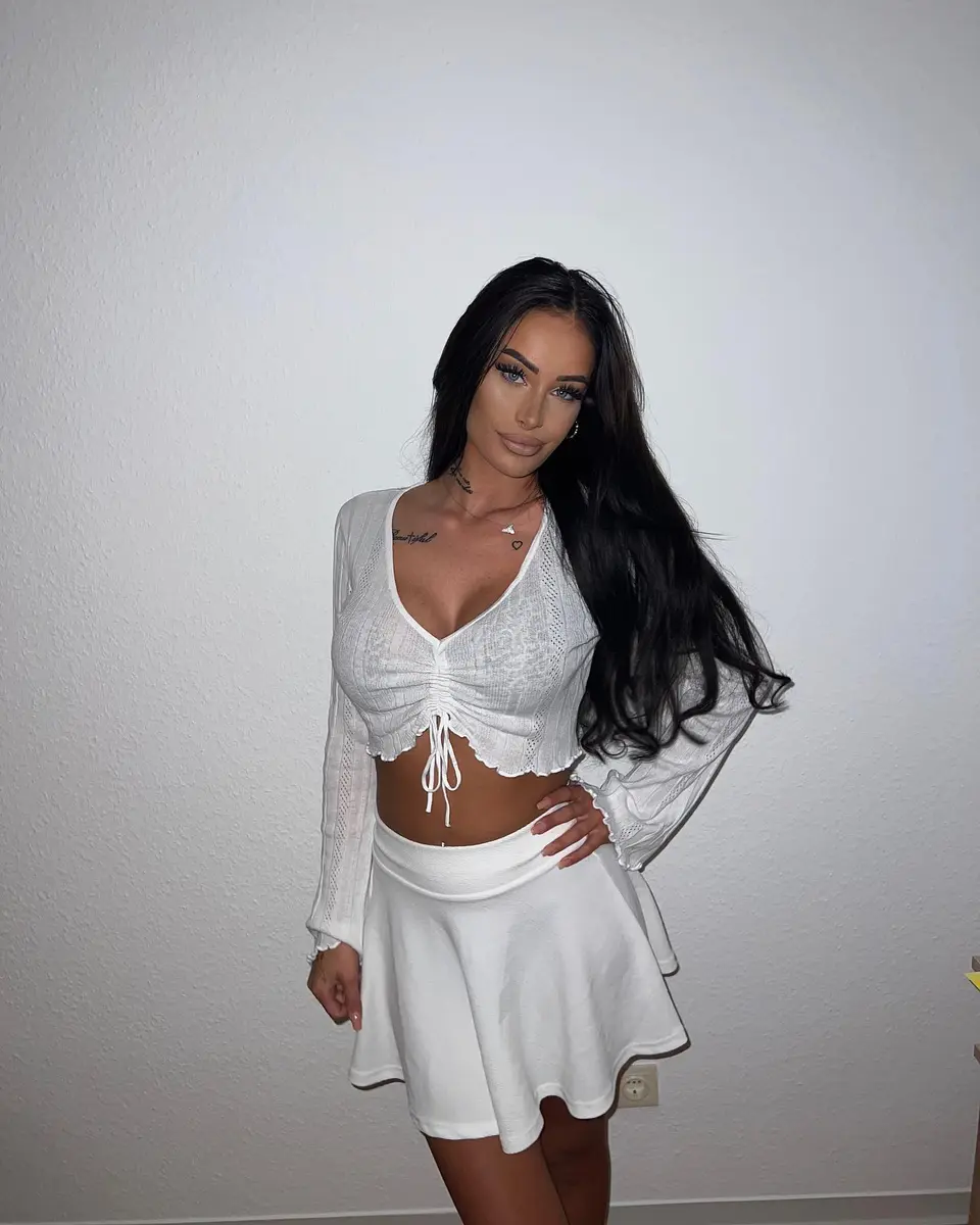 Maja escort in Dubai