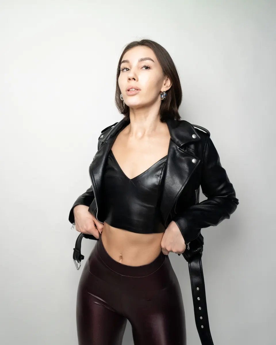 Sarah escort in Dubai
