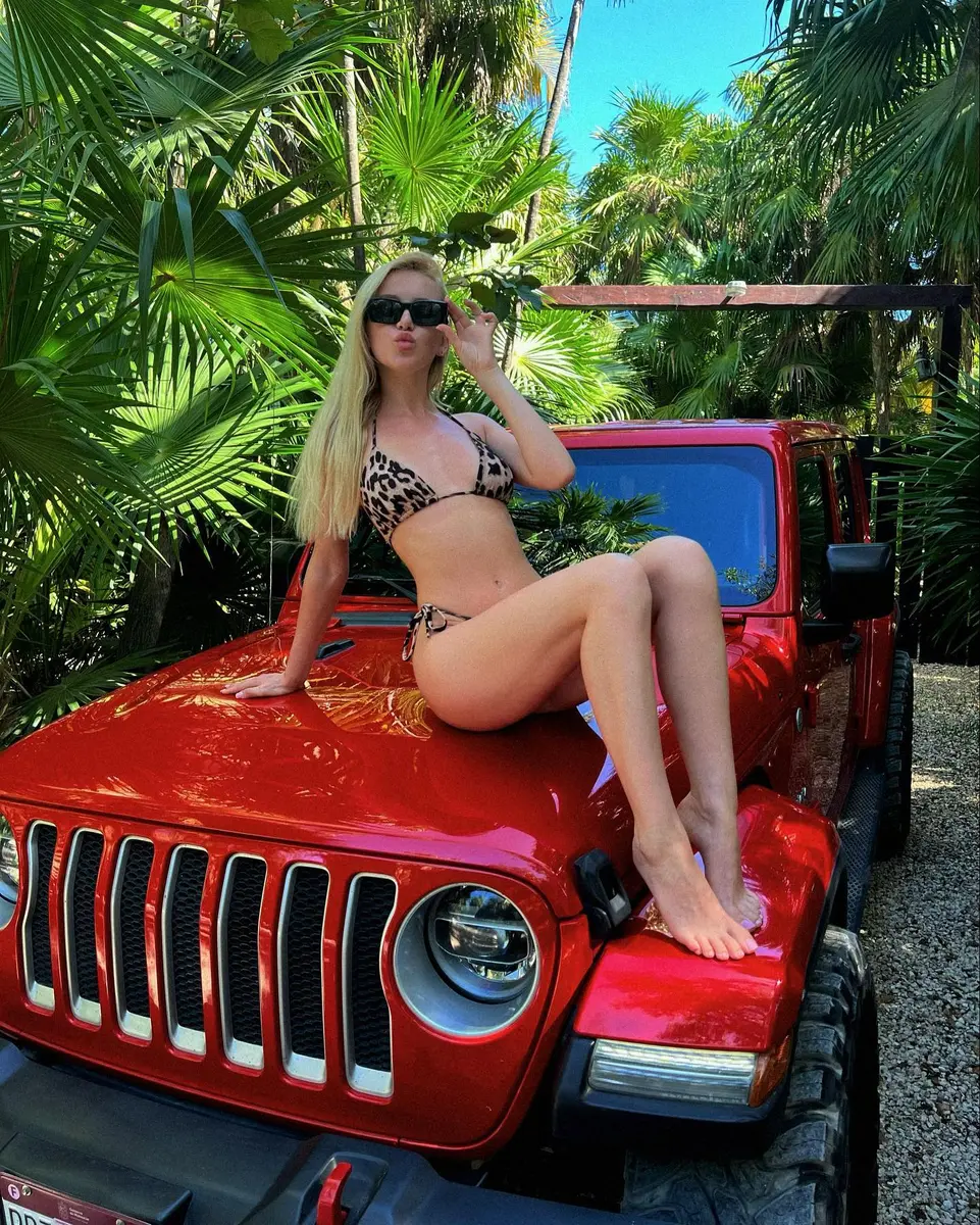 Sophie escort in Dubai