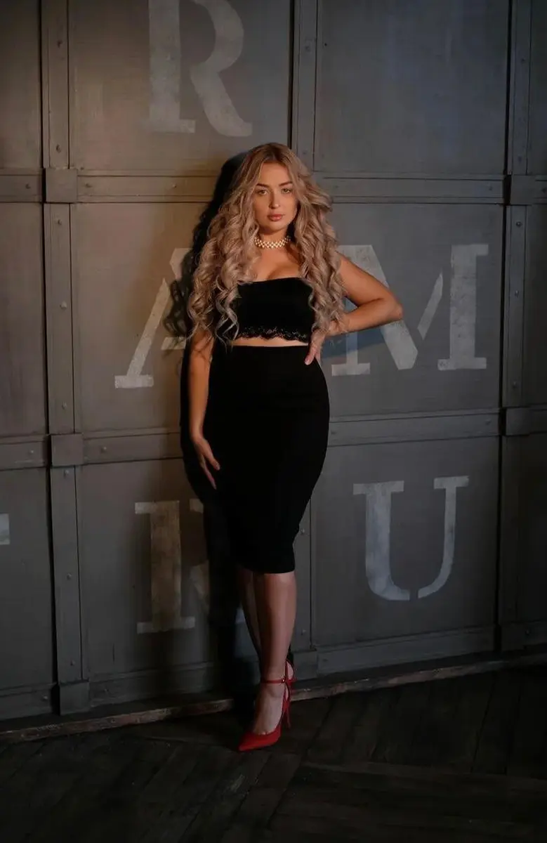Sveta escort in Dubai