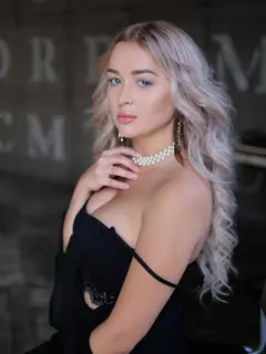 Sveta escort in Dubai