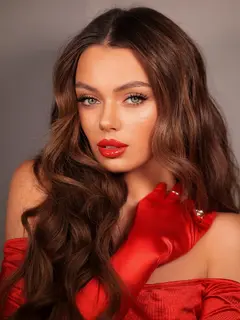 Vivien escort in Dubai