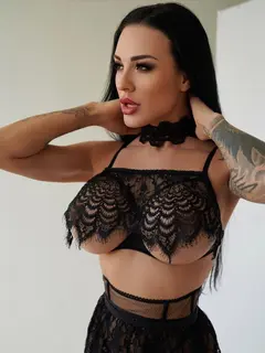 Zorya escort in Dubai